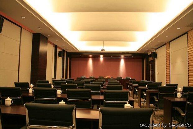 Southern Club Hotel Guangzhou Konforlar fotoğraf